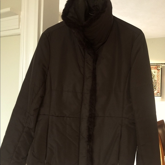 ANDREW MARC  FUR TRIM  DOWN JACKET - Picture 10 of 10